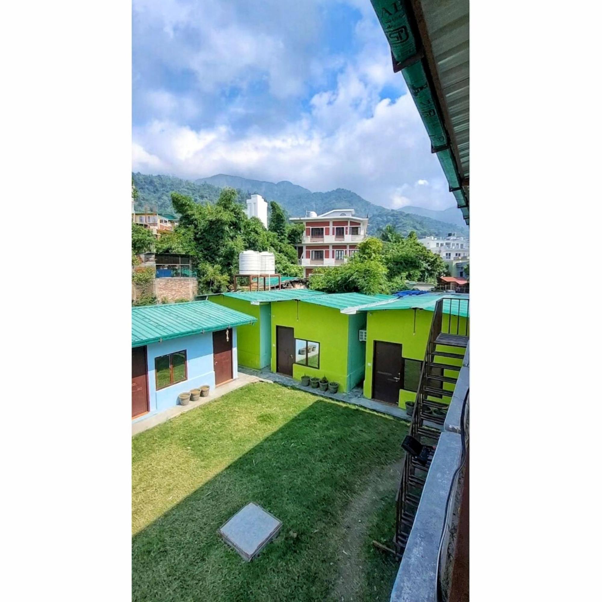 Landlopers Hostel Rishīkesh 외부 사진